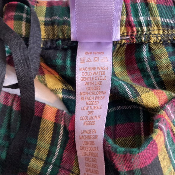 Savage‎ x Fenty Womens Two Piece Plaid Pajamas Set Size 1X Cropped Top Edgy Comf - Picture 16 of 16